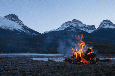 how to start a fire, by lake